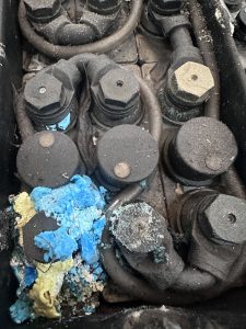 batterie de traction en mauvais état batterie de gerbeur en mauvais état